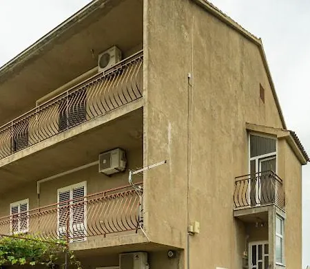 Apartman Luka