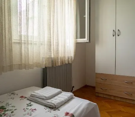 Apartman Luka Apartment