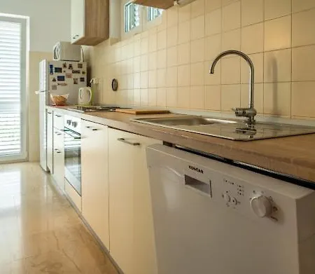 Apartman Luka Apartamento *